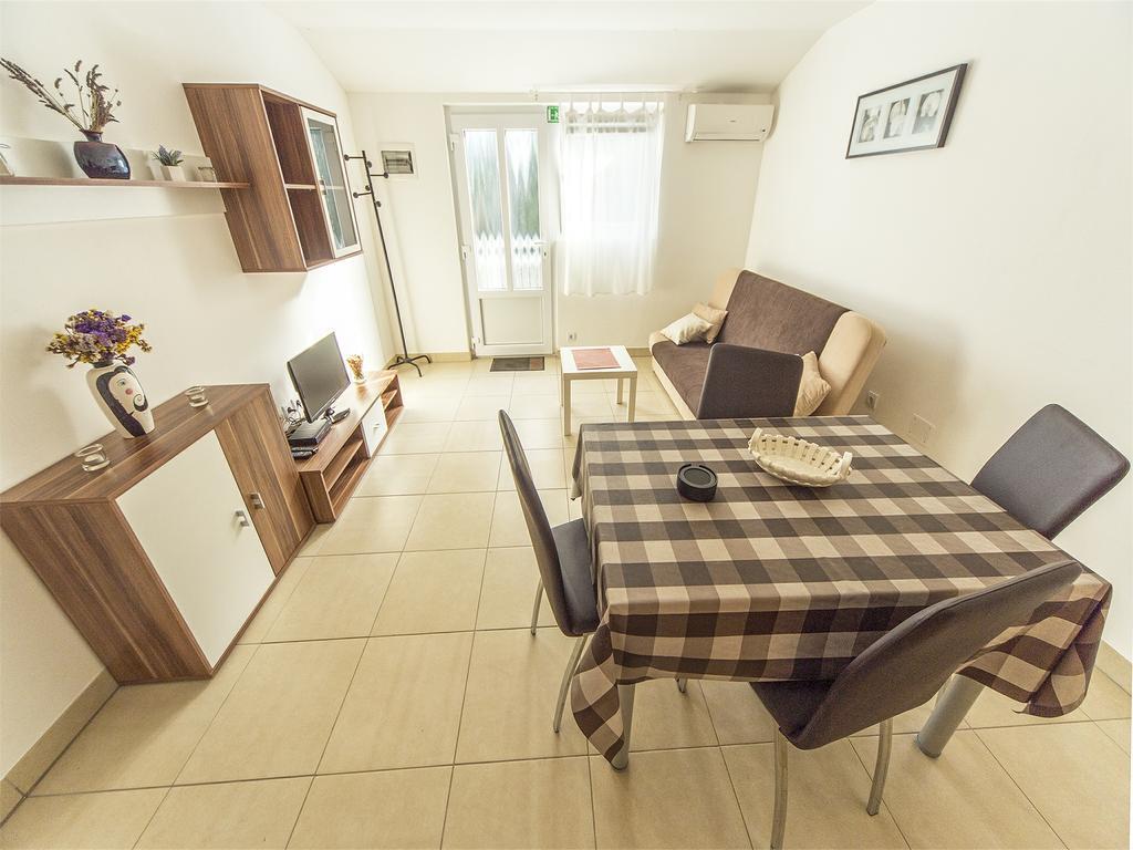 Apartments Katoro Relax 乌马格 外观 照片