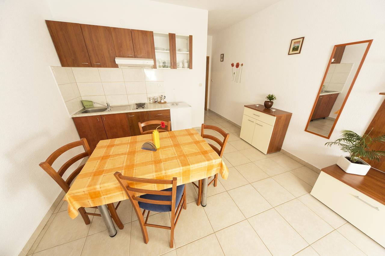 Apartments Katoro Relax 乌马格 外观 照片